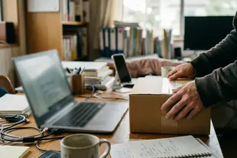 The Human Cost of Instant Gratification: A Critique of 15-Minute Delivery Models